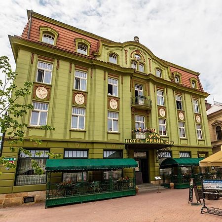 Grand Hotel Praha Jicin Exterior photo